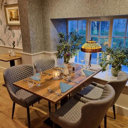 White Horse Inn&Restaurant Stoke Albany Extérieur photo